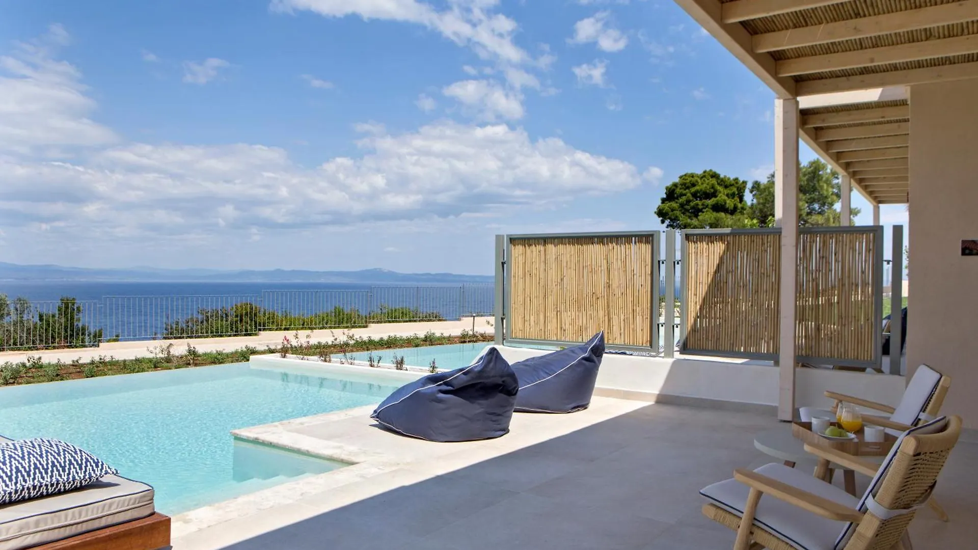 Cora Hotel & Spa Afytos 5*,